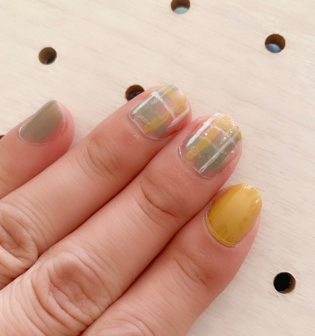 カラフルネイルズ/キャンメイク/マニキュアを使ったクチコミ(6枚目)