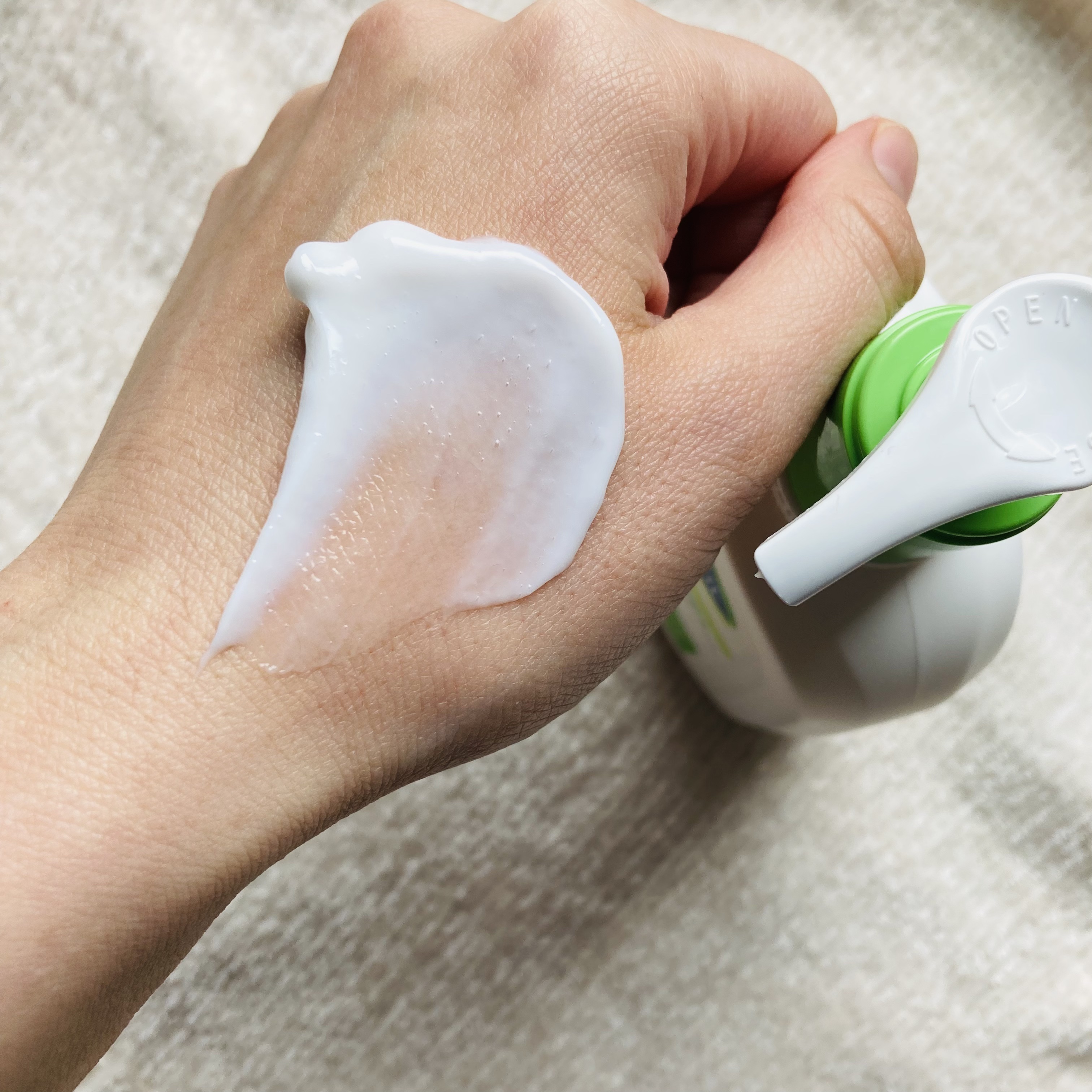 セタフィル モイスチャライジングローション/セタフィル/ボディローションを使ったクチコミ（3枚目）