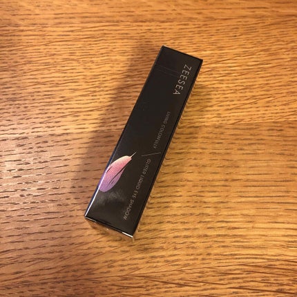 ダイヤモンドシリーズ 星空リキッドアイシャドウ/ZEESEA/リキッドアイシャドウを使ったクチコミ(2枚目)