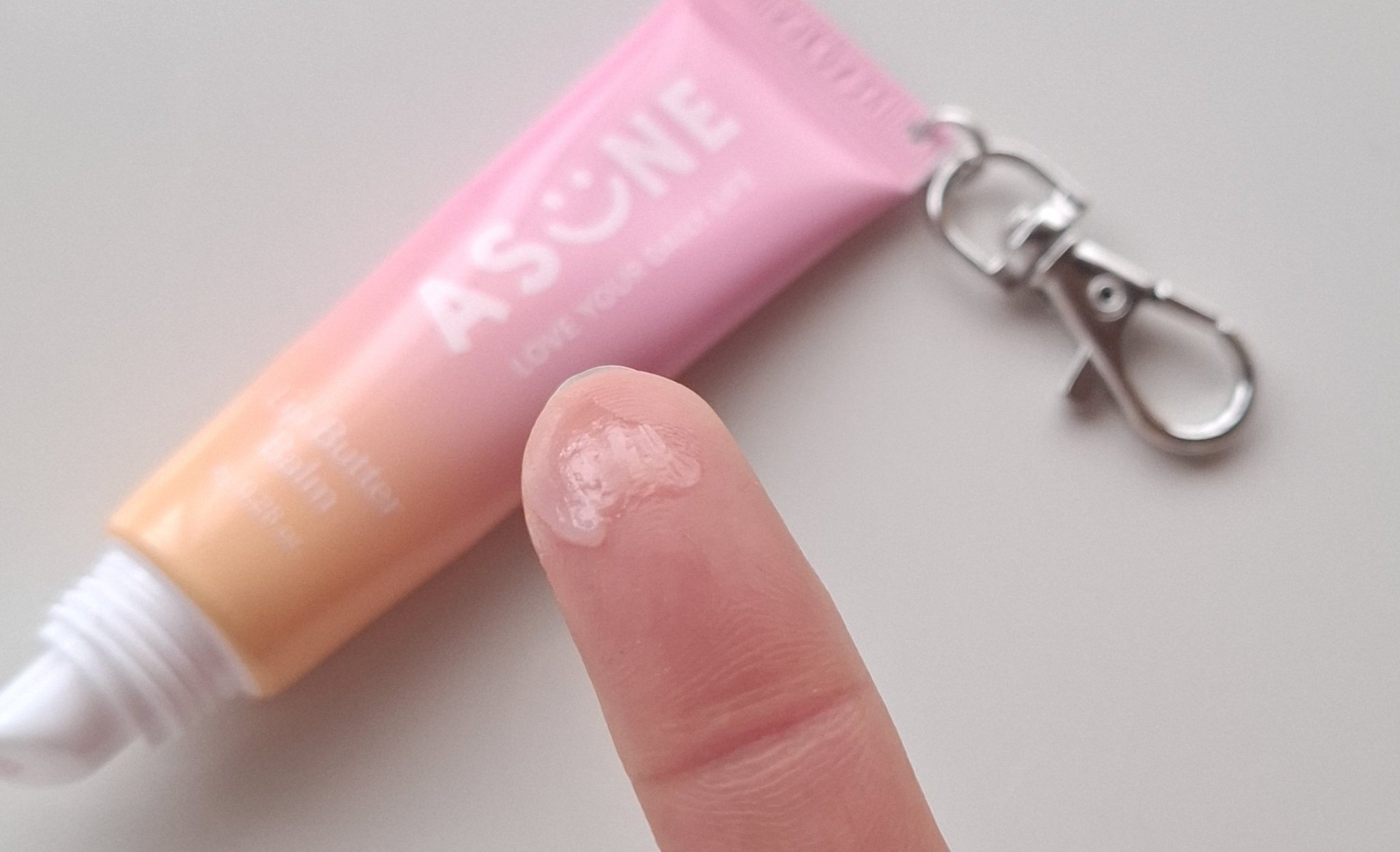 リップバターバーム/ASUNE /リップケアを使ったクチコミ（3枚目）