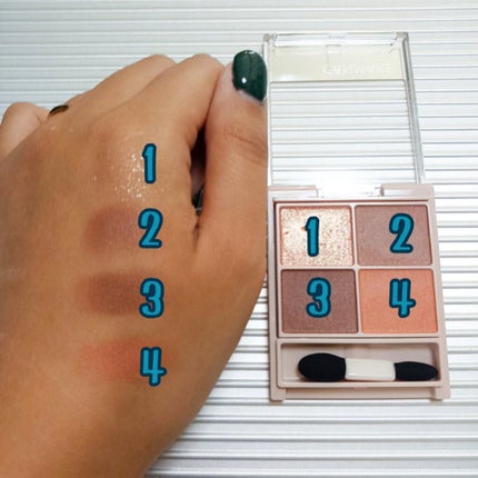 シルキースフレアイズ(マットタイプ)/キャンメイク/アイシャドウパレットを使ったクチコミ(3枚目)