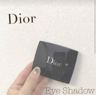❤︎ Dior サンククルール アトラクト 867 ❤︎

茶系の色が3色と濃いピンク、薄ピンクのパレットです❤︎
見た目がとっても可愛くて、鏡もコンパクトの中についています。

粉飛びもなく、しっかり
