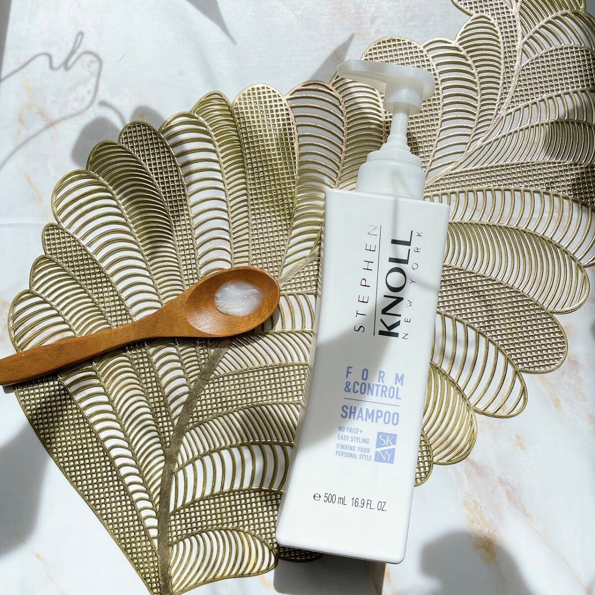 フォルムコントロール シャンプー/コンディショナー/スティーブンノル ニューヨーク/市販シャンプーを使ったクチコミ(4枚目)