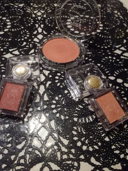 シャドーカスタマイズ/MAJOLICA MAJORCA/単色アイシャドウを使ったクチコミ(2枚目)