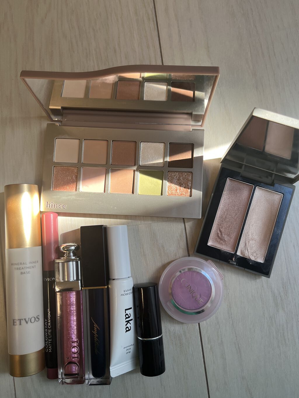 THREE シマリング グロー デュオ/THREE/クリームハイライトを使ったクチコミ（1枚目）