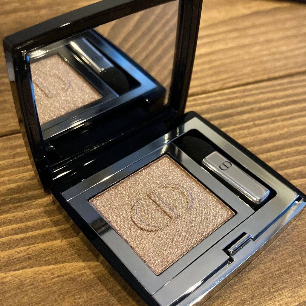 モノ クルール クチュール/Dior/単色アイシャドウを使ったクチコミ(3枚目)