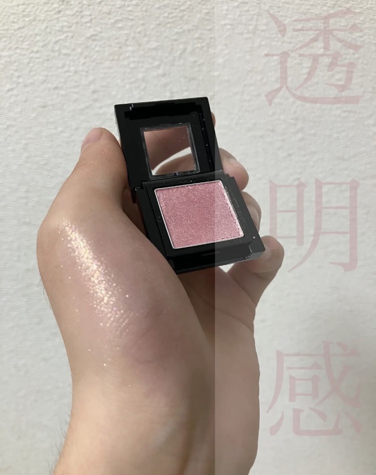 ヴィセ アヴァン シングルアイカラー 053 SHINE SHOCK/Visée/単色アイシャドウを使ったクチコミ（1枚目）