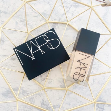 ライトリフレクティング ファンデーション/NARS/リキッドファンデーションを使ったクチコミ（2枚目）