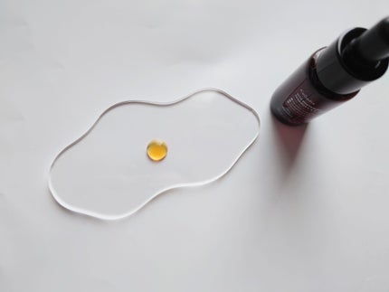 ビタホワイトニングシナジーC.E.F.アンプル/Celladix/美容液を使ったクチコミ(4枚目)