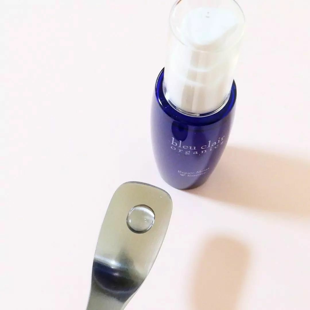 リペアモイストWエッセンス/ブルークレール/美容液を使ったクチコミ（2枚目）