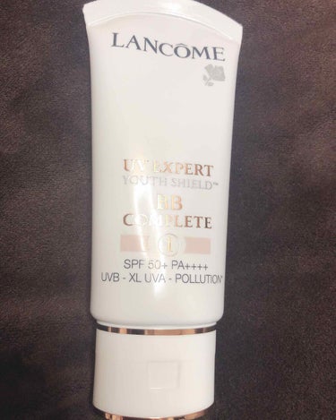 ♡LANCOMEランコム♡
UVエクスペール　BBn

言わずと知れた名品✨
長年マット仕上がりに執着した私が
ツヤ肌に目覚めるきっかけになったお品♡


おすすめレポの前に参考までに
私の肌データはこ