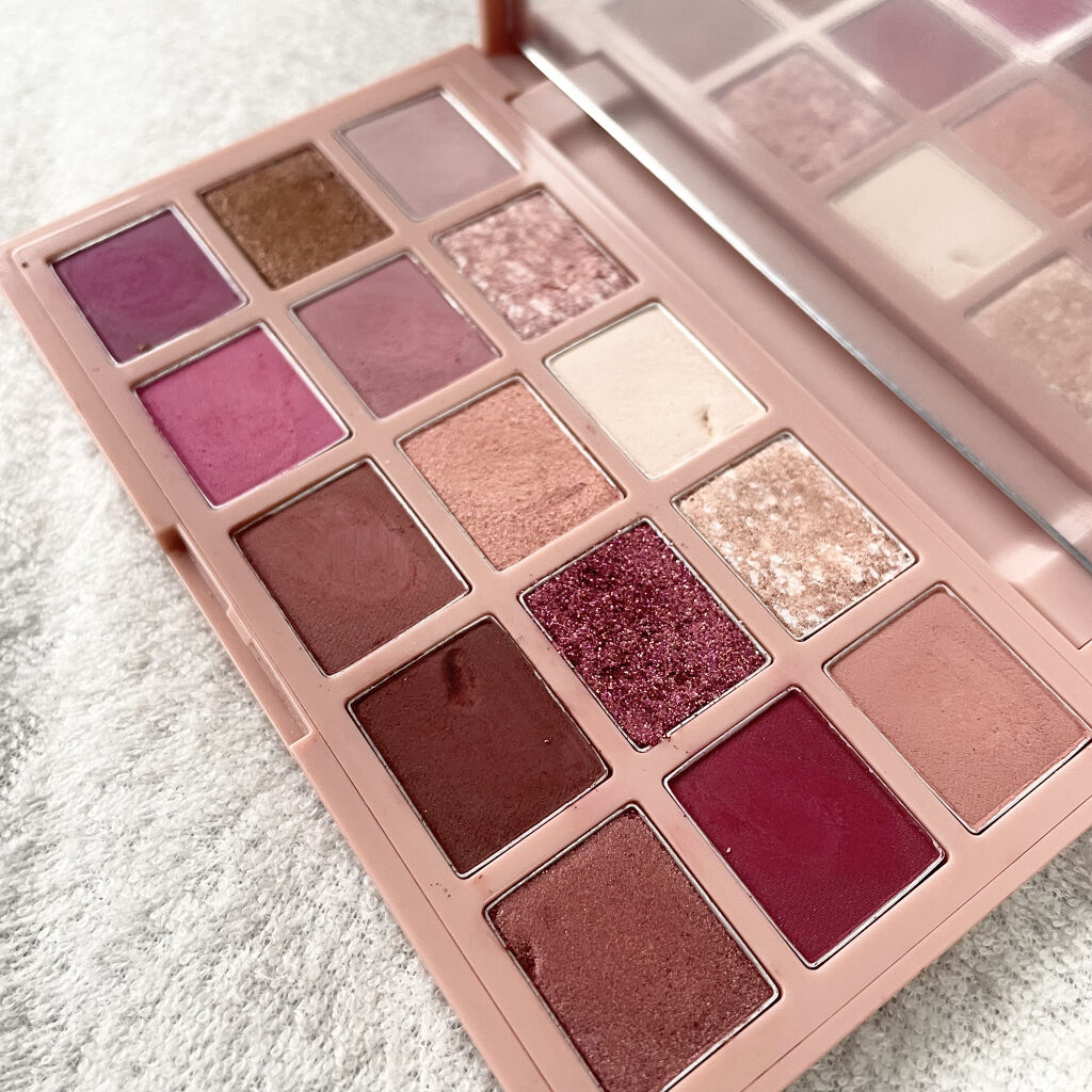 プレイカラーアイパレット ローズボム/ETUDE/アイシャドウパレットを使ったクチコミ（3枚目）