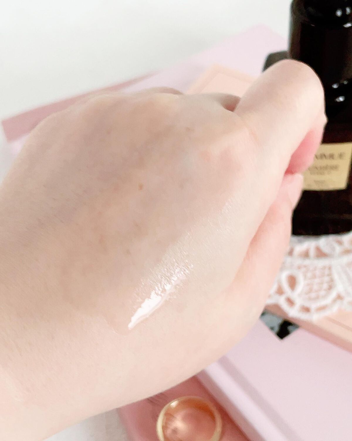 ルミエール ヴァイタルC/FEMMUE/ブースター・導入液を使ったクチコミ(5枚目)