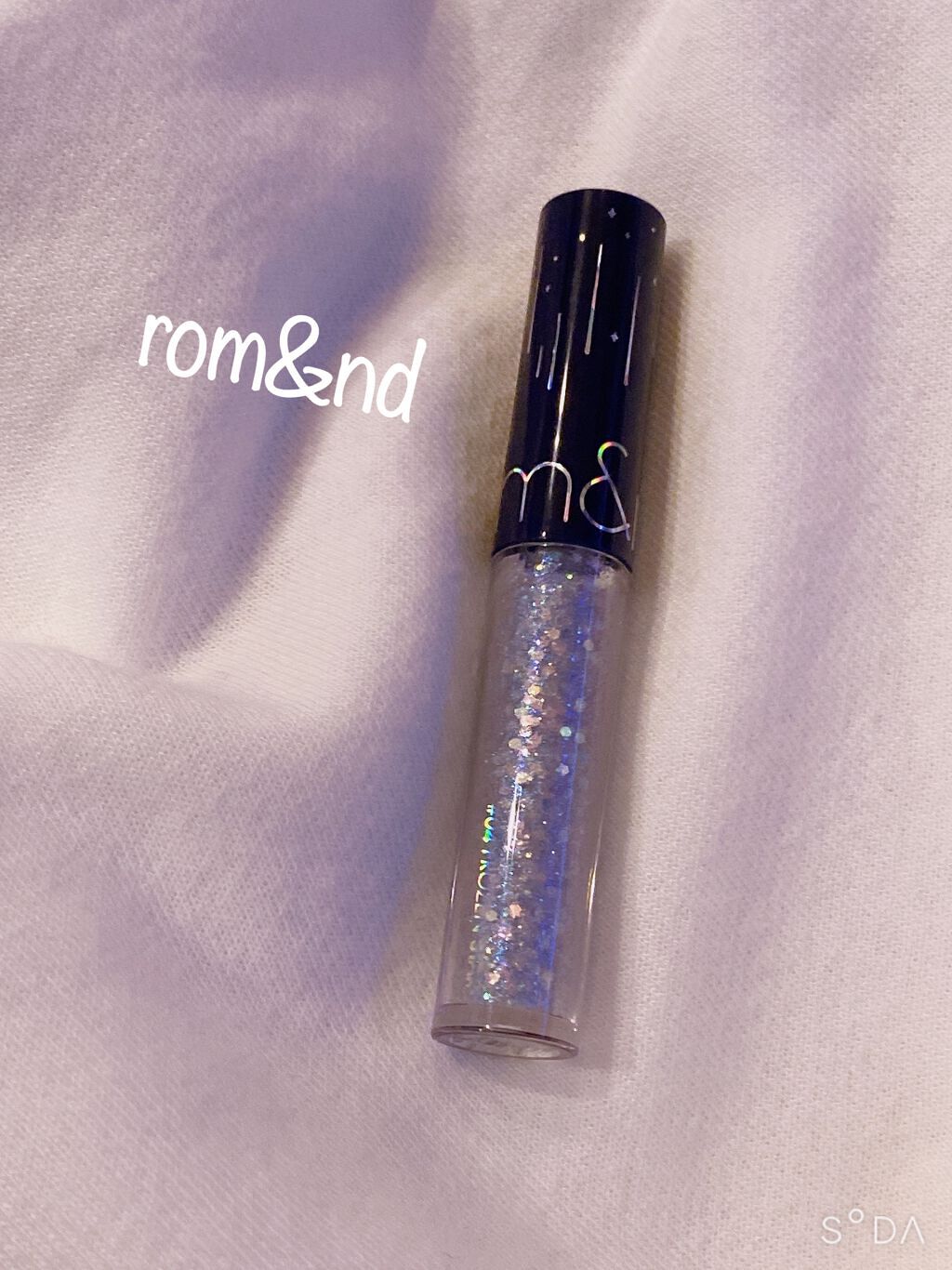 リキッド グリッター シャドウ/rom&nd/グリッターを使ったクチコミ(1枚目)