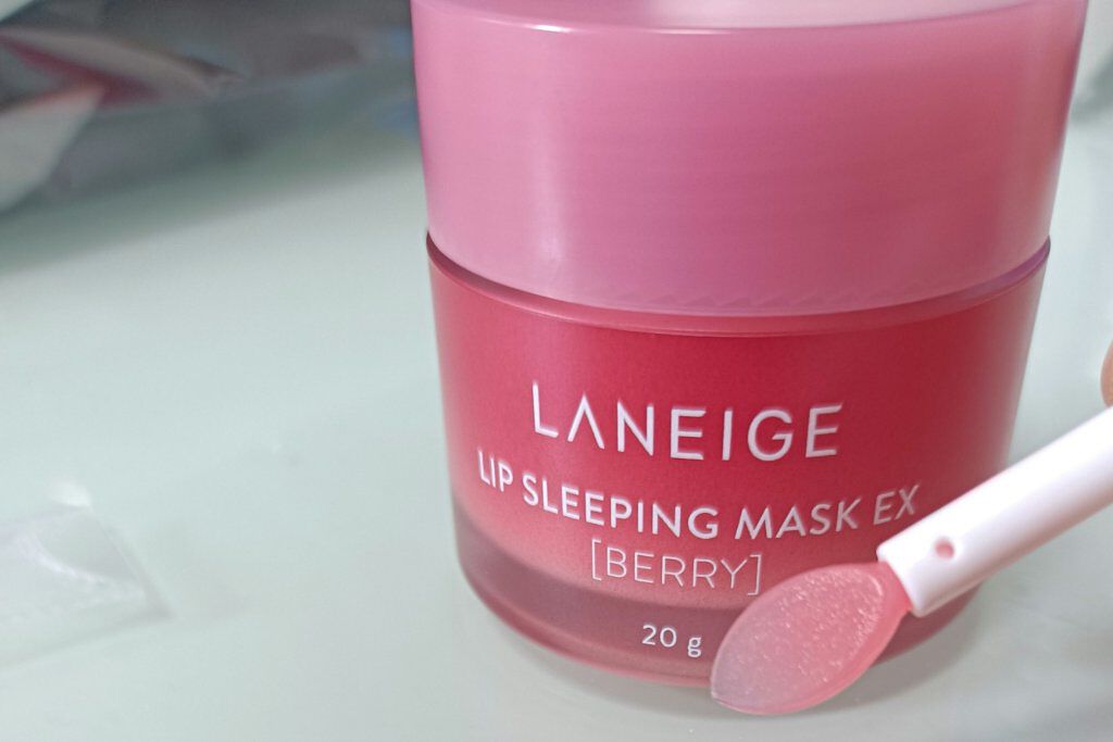 リップスリーピングマスク/LANEIGE/リップバームを使ったクチコミ（2枚目）