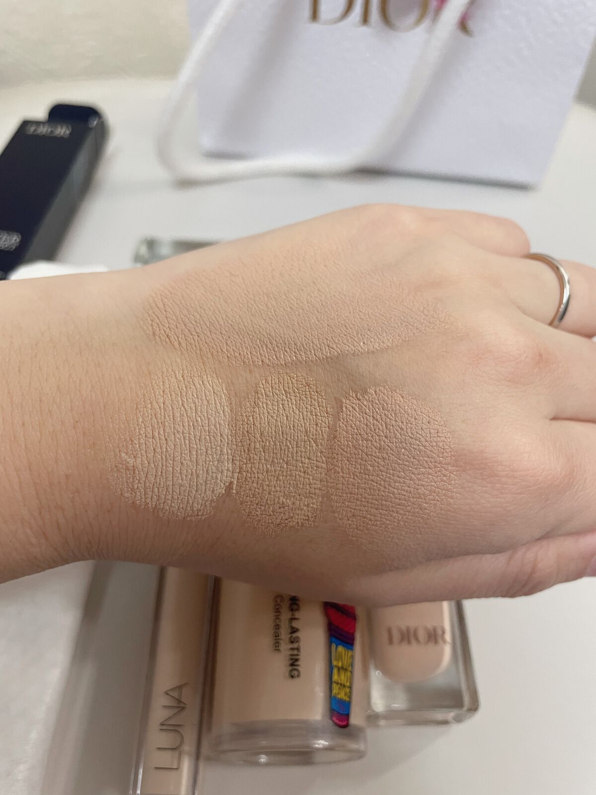 ロングラスティングチップコンシーラー/LUNA/リキッドコンシーラーを使ったクチコミ(4枚目)