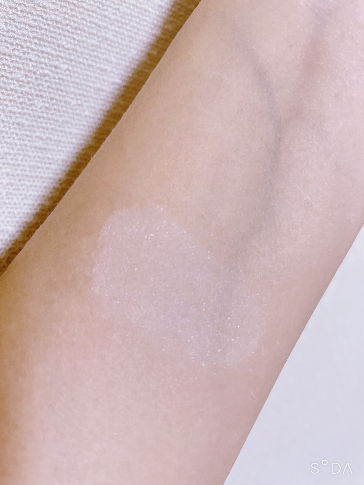 イーブン ベター ブライトニング ルース パウダーC/CLINIQUE/ルースパウダーを使ったクチコミ（2枚目）