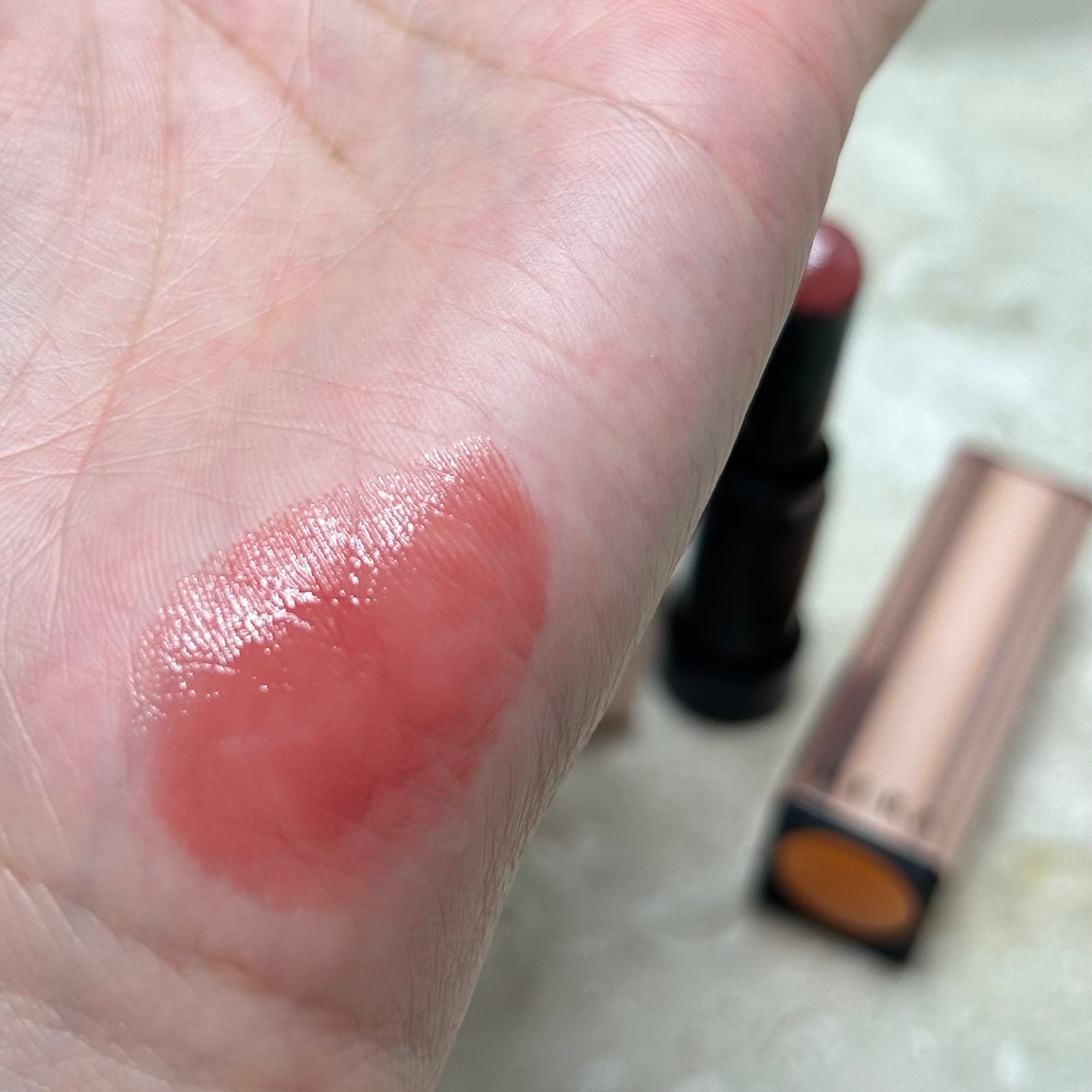 センシュアル ヌードバーム/HERA/リップバームを使ったクチコミ(3枚目)