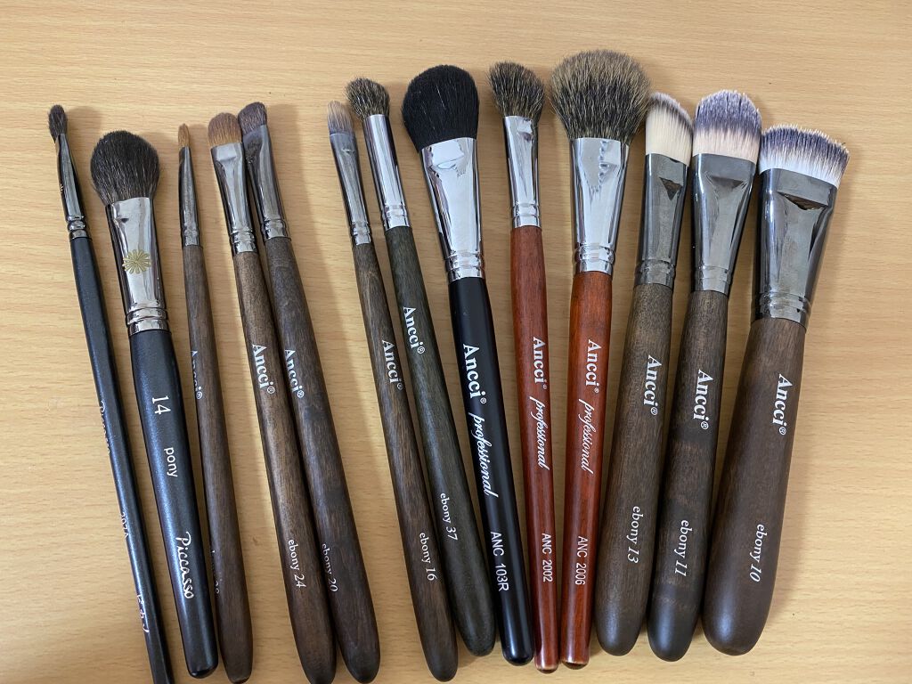 かじえり 熊野筆 Enamor エナモル メイクブラシ7本u0026ブラシケースセット YouTuber かじえり 熊野筆 Enamor エナモル 『肌を綺麗に