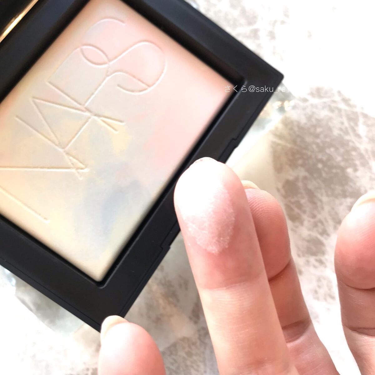 ライトリフレクティングセッティングパウダー プレスト N/NARS/プレストパウダーを使ったクチコミ(3枚目)