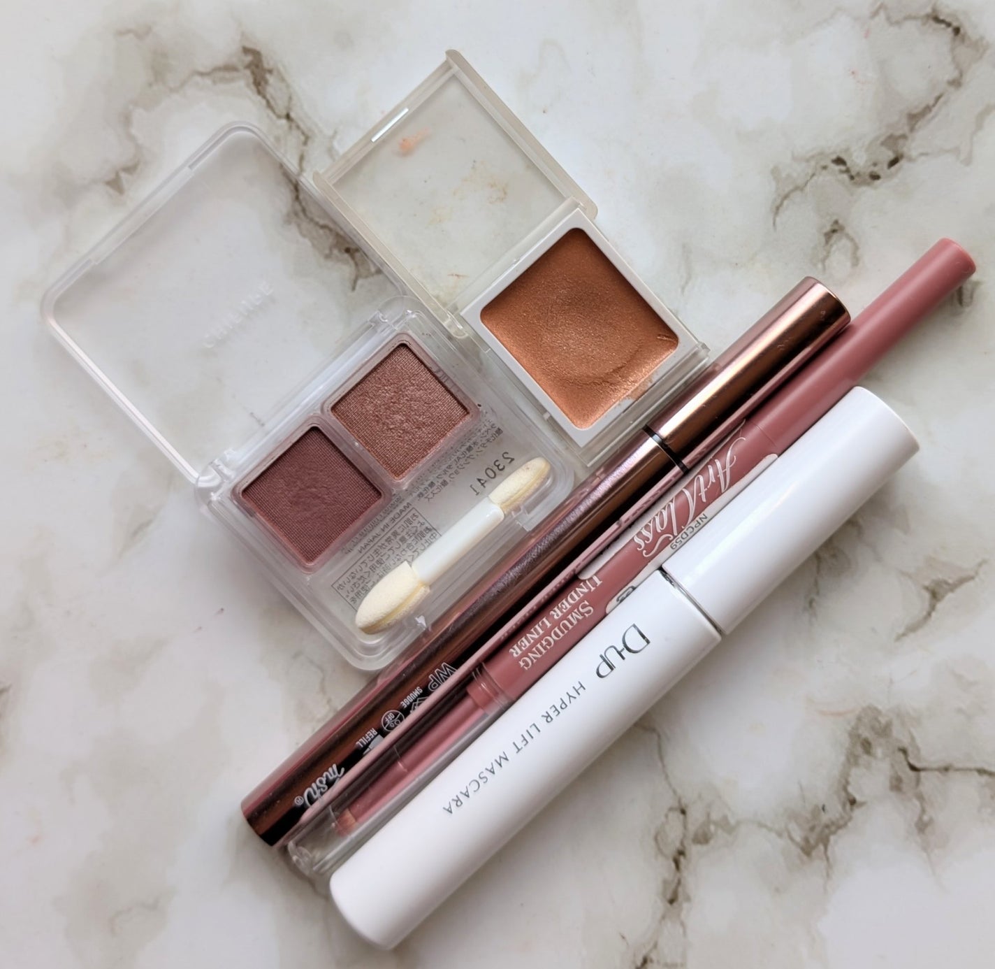 ツイン カラー アイシャドウ/ちふれ/アイシャドウパレットを使ったクチコミ(1枚目)