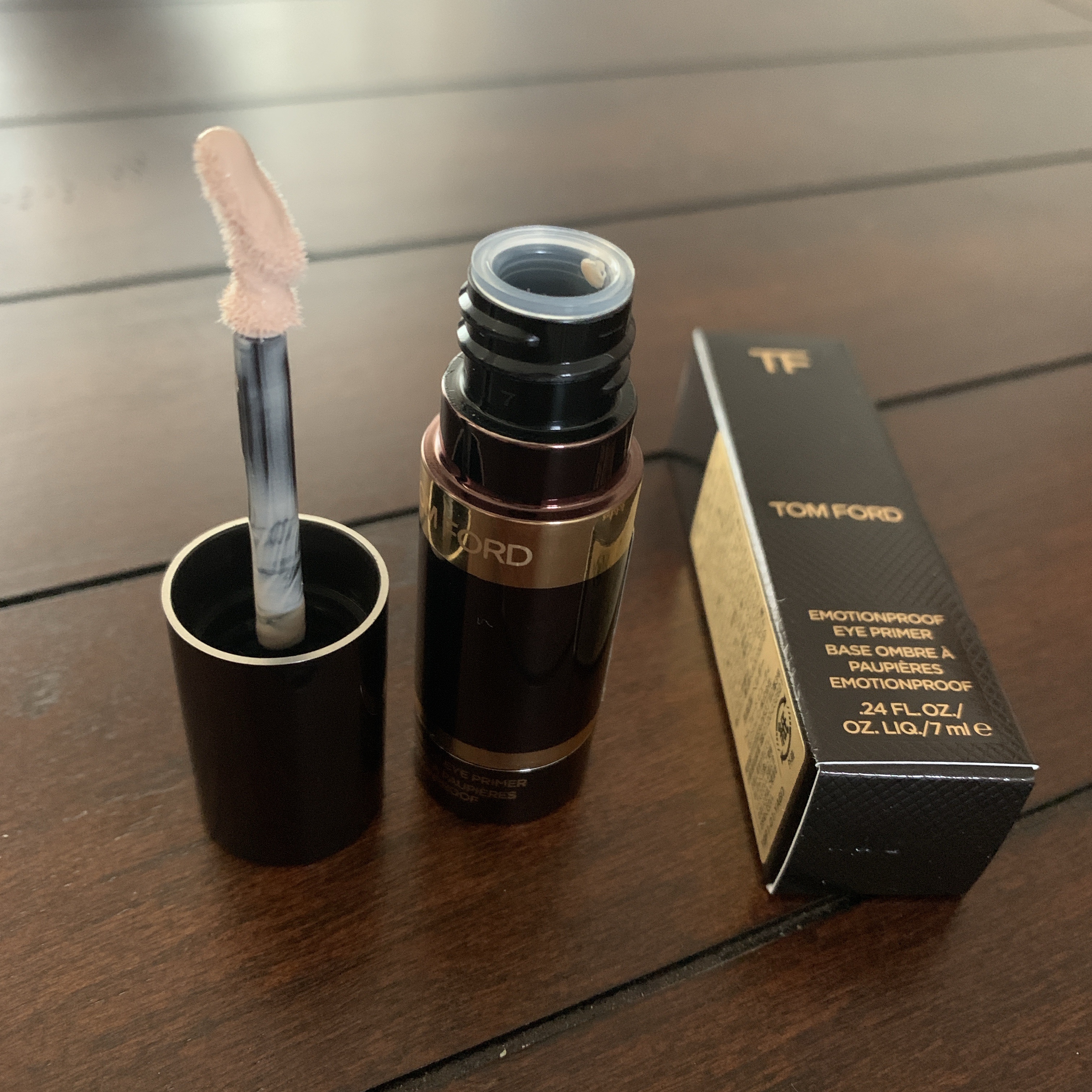 エモーションプルーフ アイ プライマー/TOM FORD BEAUTY/アイシャドウベースを使ったクチコミ（1枚目）