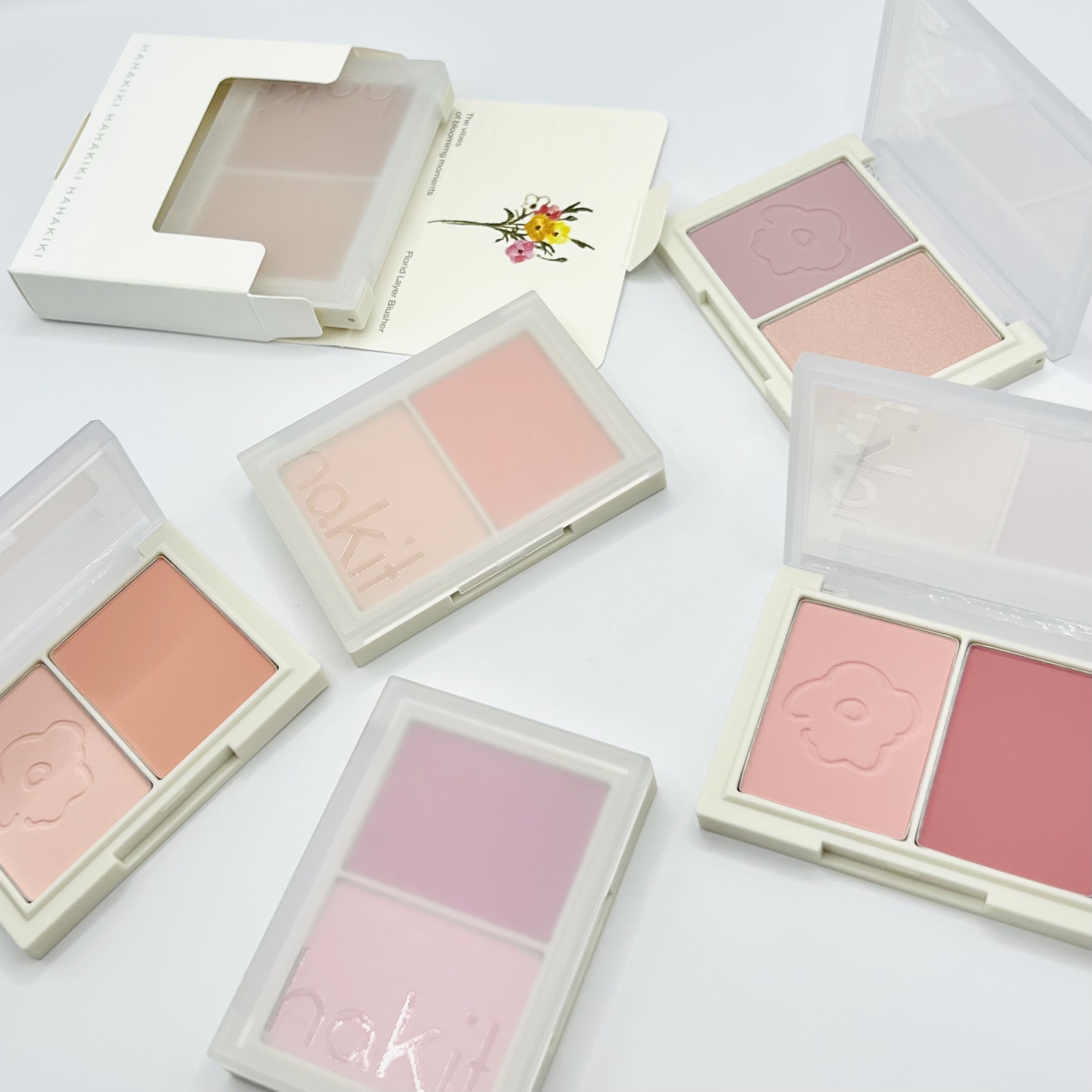 フロリッドレイヤーブラッシャー 04 ブルーミング/HAKIT/パウダーチークを使ったクチコミ（1枚目）