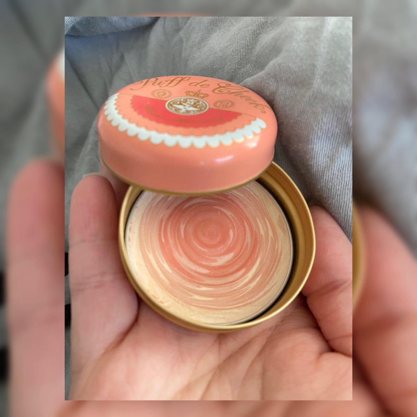 パフ・デ・チーク(フラワーハーモニー)/MAJOLICA MAJORCA/パウダーチークを使ったクチコミ(1枚目)