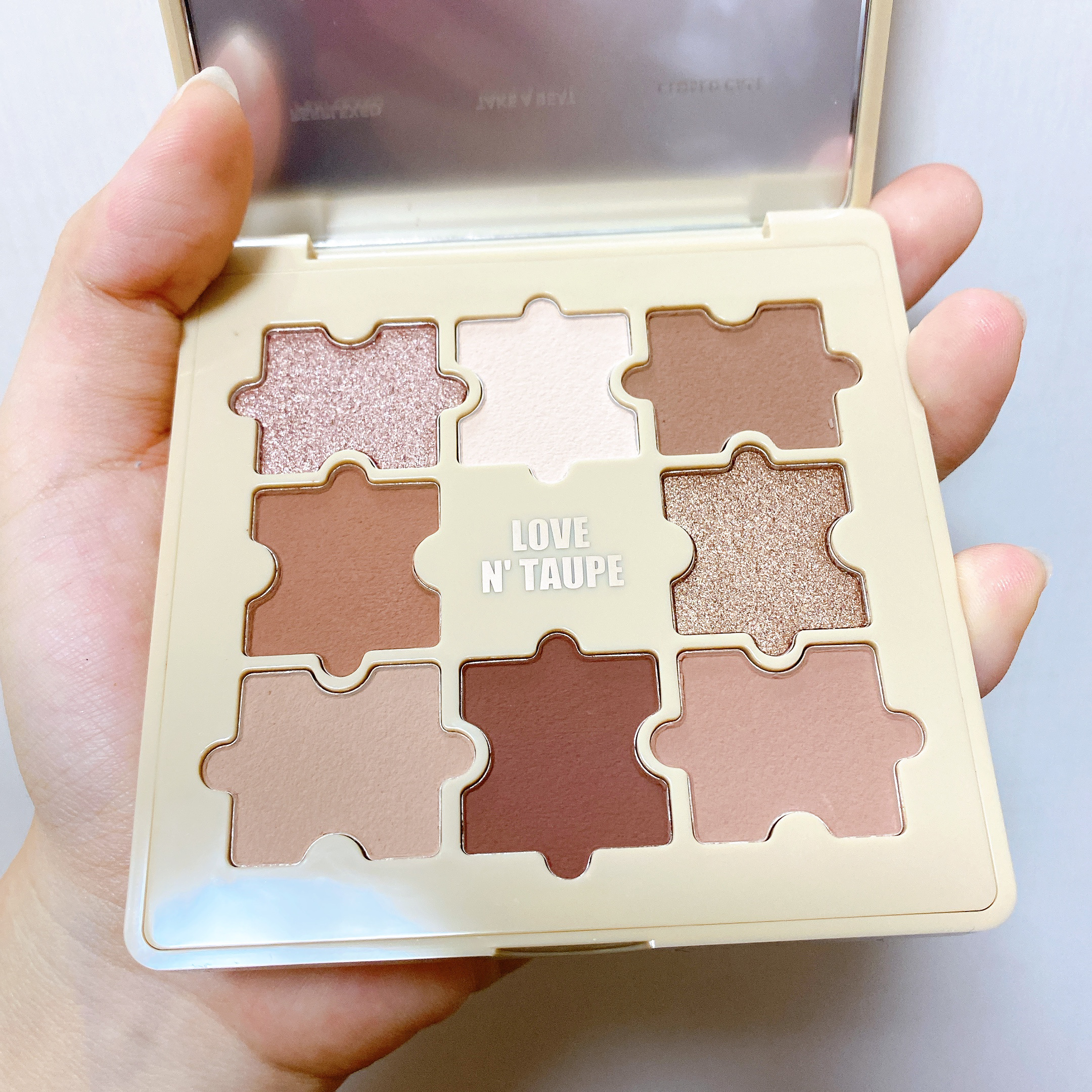 ザジー ジグソーアイシャドウパレット ラブ アンド トープ(Love N' Taupe)/SHEGLAM/アイシャドウパレットを使ったクチコミ（1枚目）