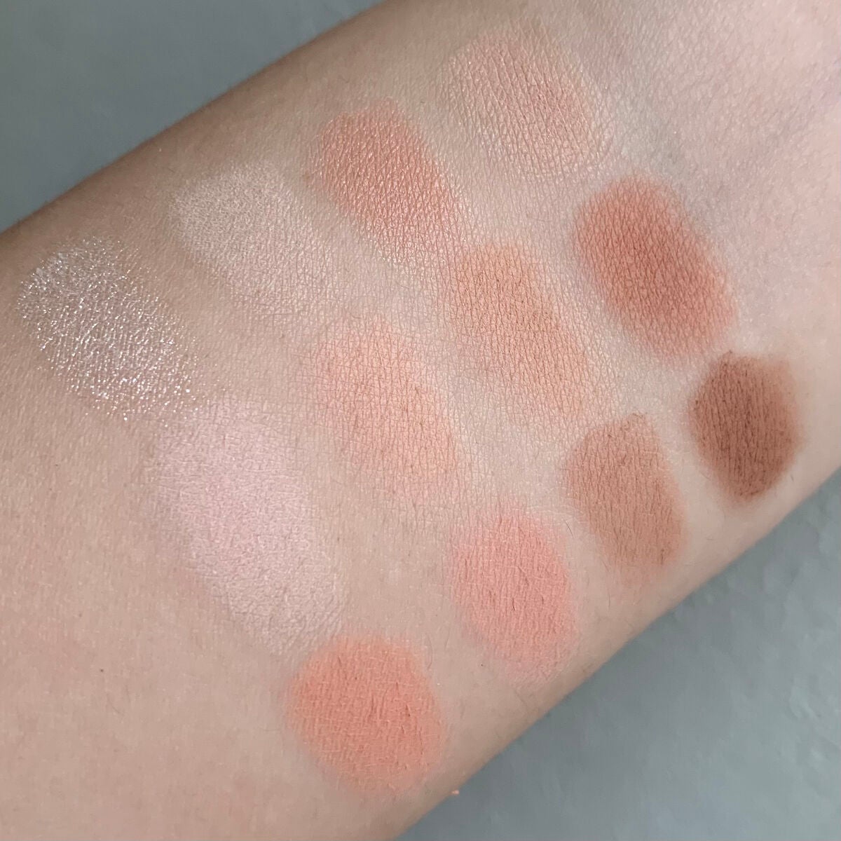 ソフトブラーリングアイパレット/wakemake/アイシャドウパレットを使ったクチコミ(3枚目)