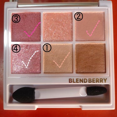 オーラクリエイション 102 ザクロ＆シュガリーピンク(限定カラー)/BLEND BERRY/アイシャドウパレットを使ったクチコミ（2枚目）