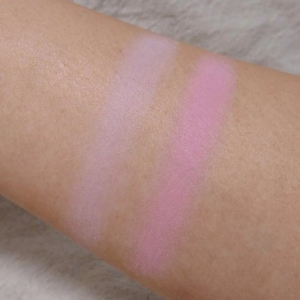 胡蝶雲肩ブラッシュデュオ<チークカラー> /FlowerKnows/パウダーチークを使ったクチコミ(4枚目)