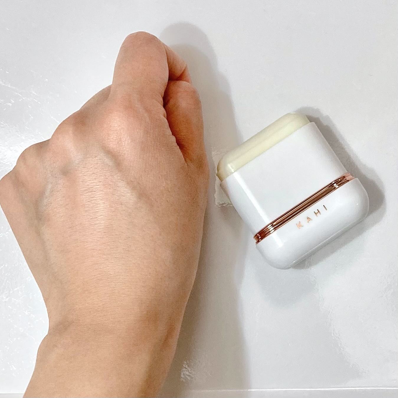 エアリーフィットサンスティック/KAHI/日焼け止めスティックを使ったクチコミ（3枚目）