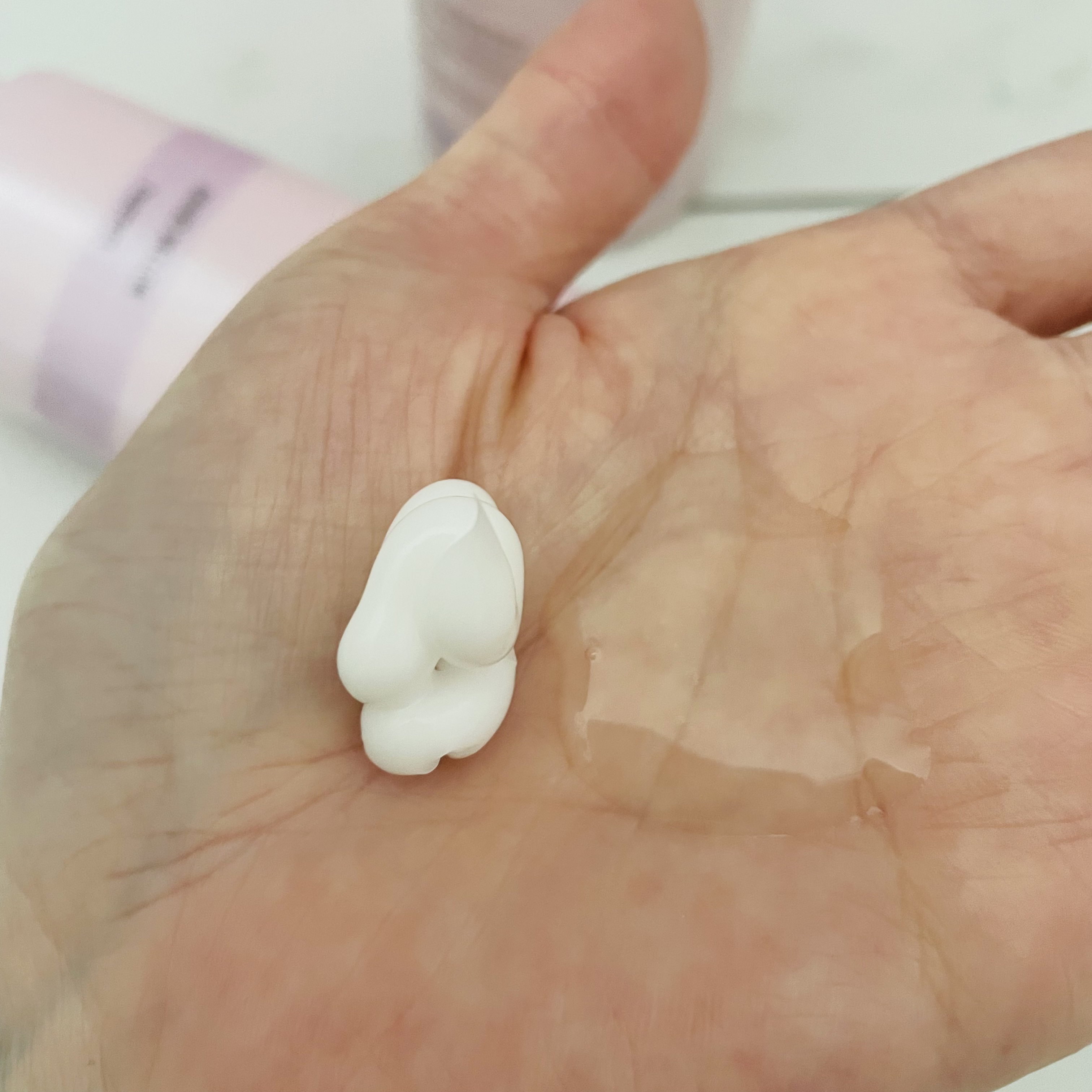 フローディア シャンプー グランメロウ/FLOWDIA/サロンシャンプーを使ったクチコミ（3枚目）