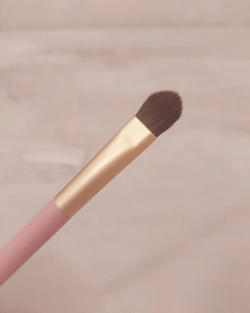 アイホールブラシ/Ririmew/メイクブラシを使ったクチコミ（2枚目）