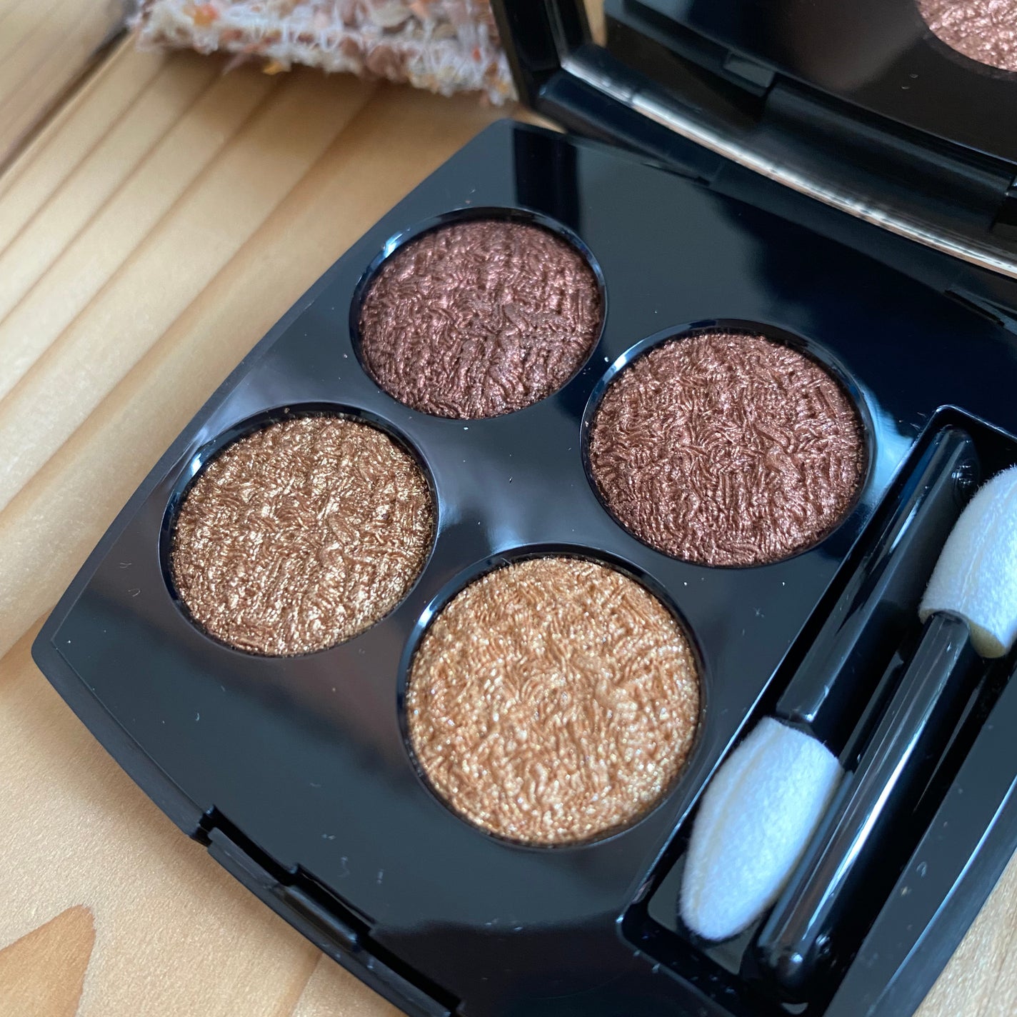 レ キャトル オンブル ツイード/CHANEL/アイシャドウパレットを使ったクチコミ(2枚目)