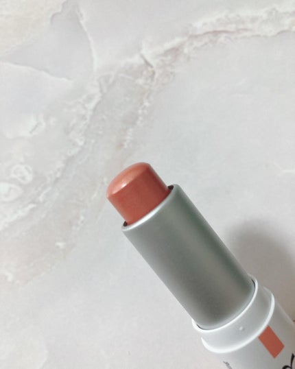 セラムフィット ボリューミング グロースティック/ByUR/ジェル・クリームチークを使ったクチコミ(2枚目)