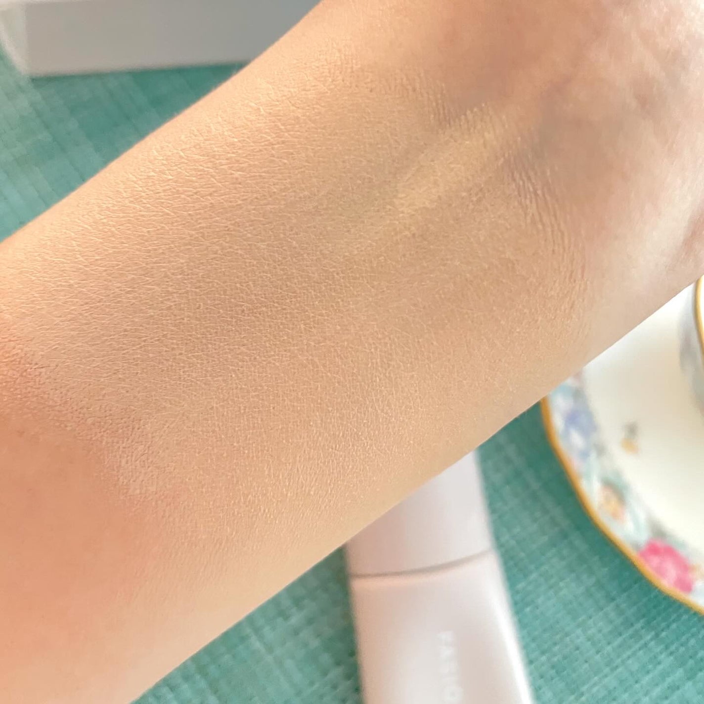 エアリーステイ BB ティント モイスト/FASIO/BBクリームを使ったクチコミ(7枚目)