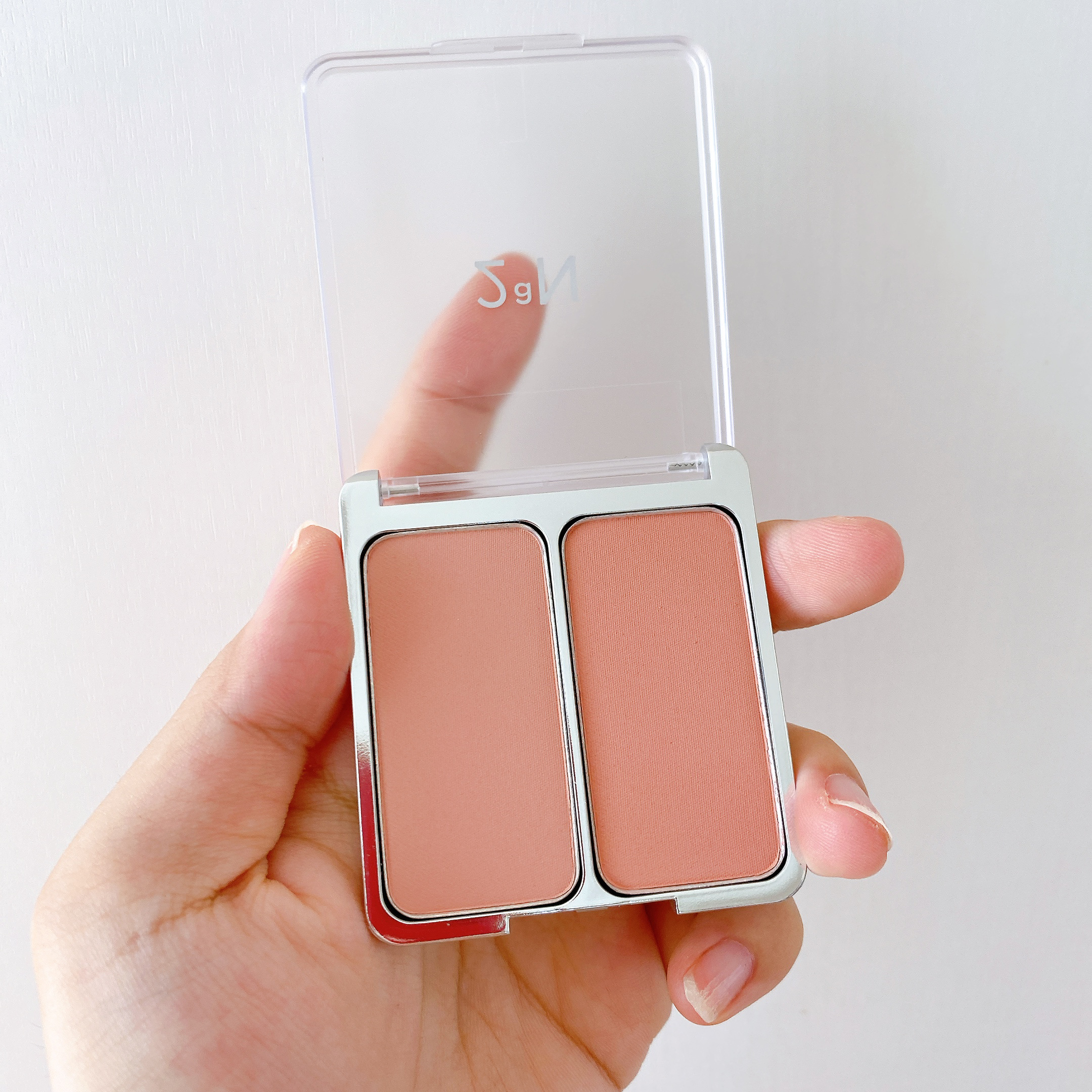 デュアルチーク 【旧】04 ホットリビングコーラル/2aN/パウダーチークを使ったクチコミ（2枚目）