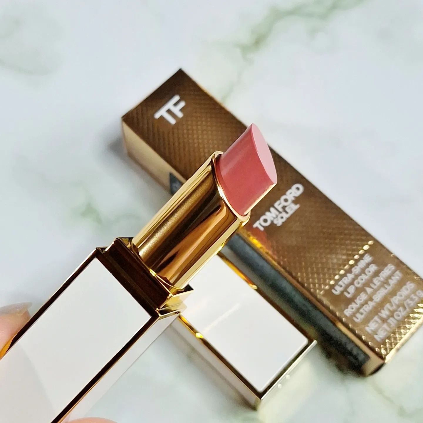 ウルトラ シャイン リップ カラー 33 プラージュ ニュ/TOM FORD BEAUTY/口紅を使ったクチコミ（2枚目）