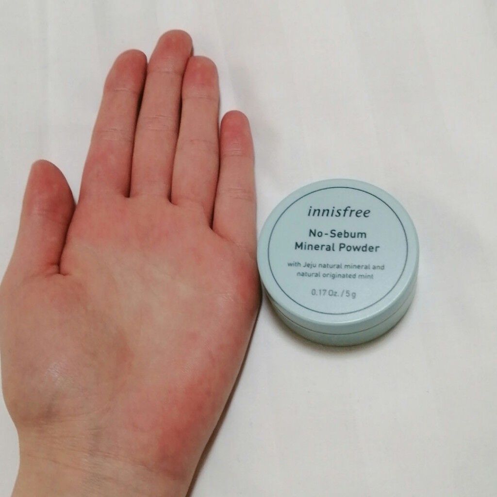 ノーセバム ミネラルパウダー/innisfree/ルースパウダーを使ったクチコミ（2枚目）