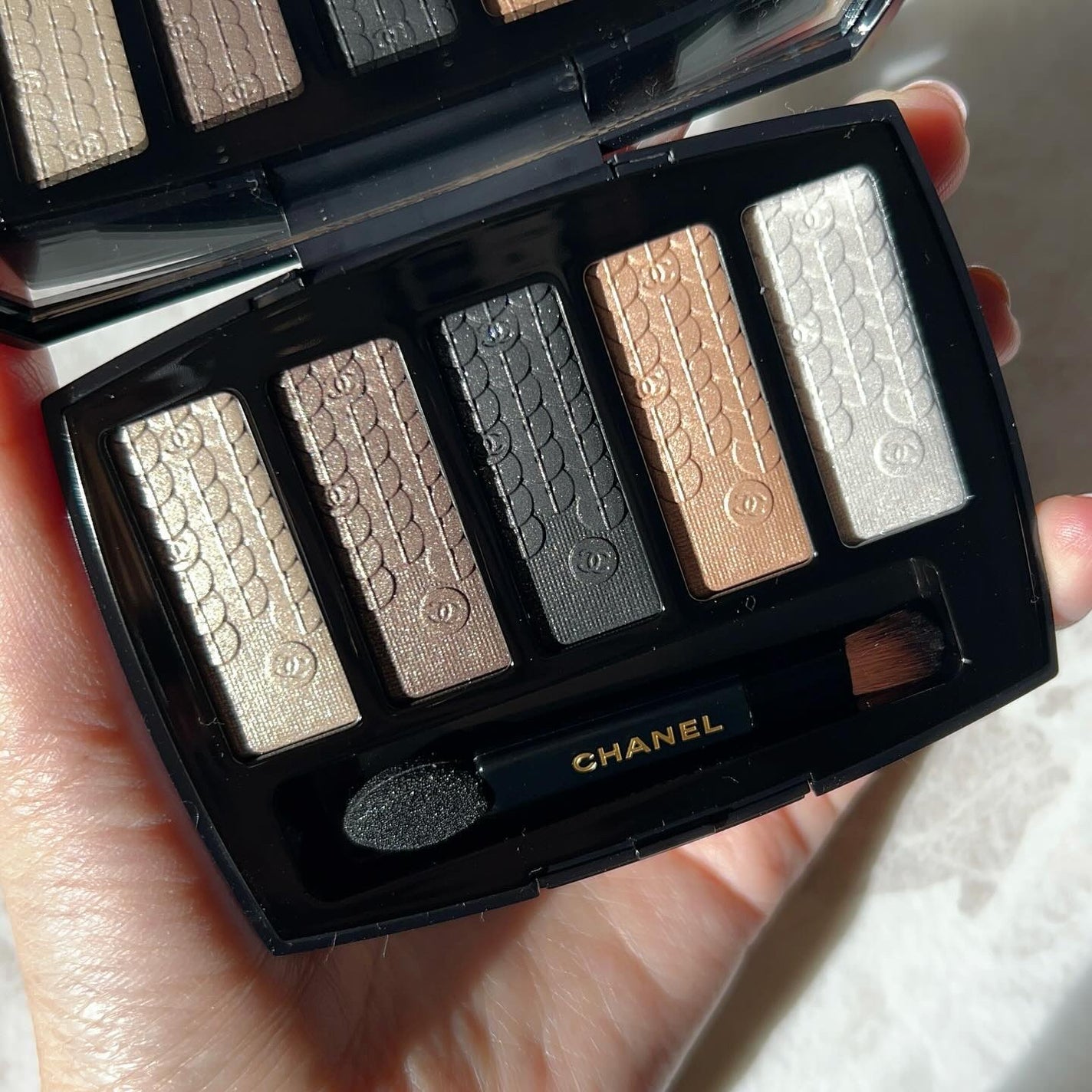 ルミエール グラフィック/CHANEL/アイシャドウパレットを使ったクチコミ(7枚目)