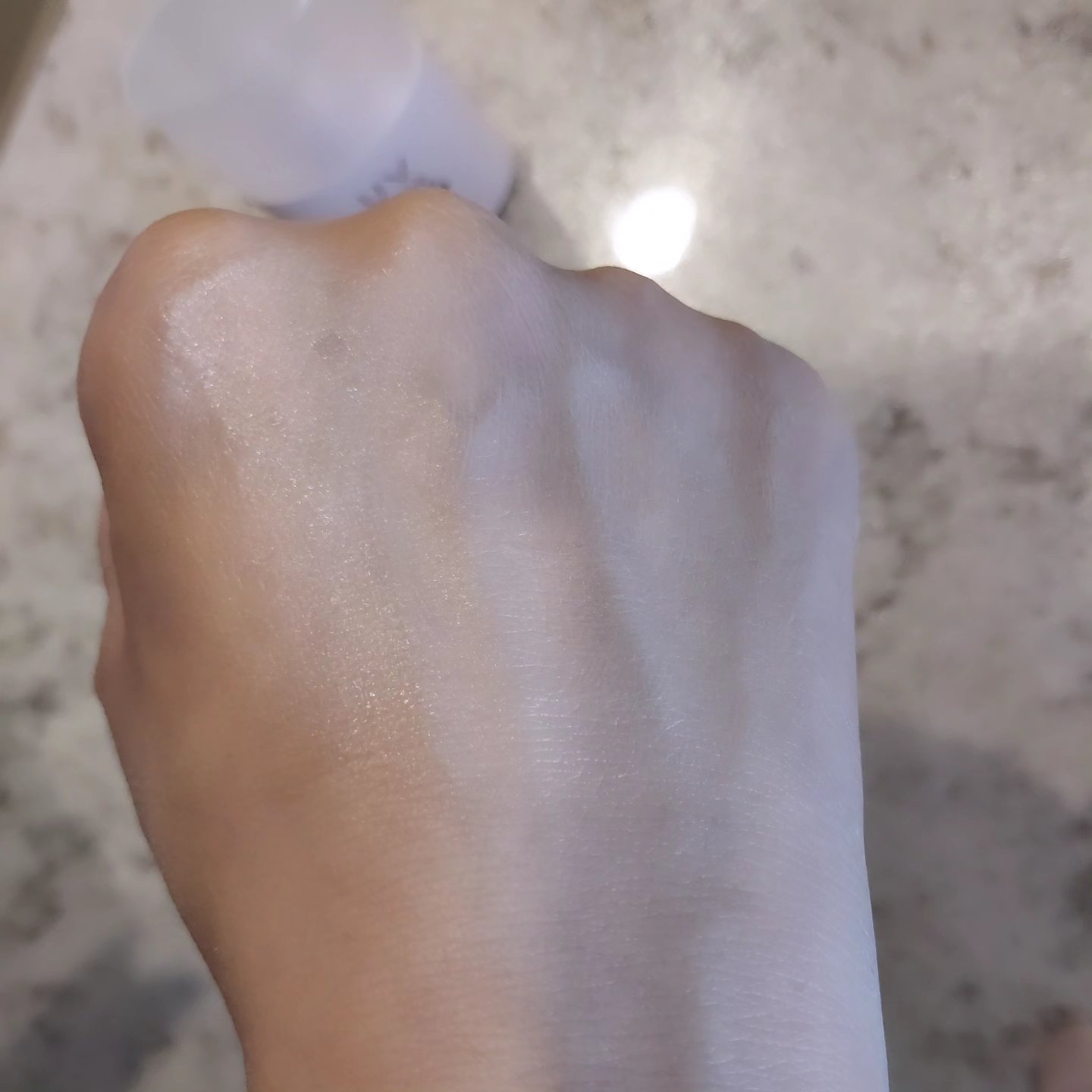 Kirei&co. UVマットプライマーのクチコミ「神コスパのKerei&coからの新商品


なんと660円(税込)という激安‼️なUVプライマ.....」（3枚目）