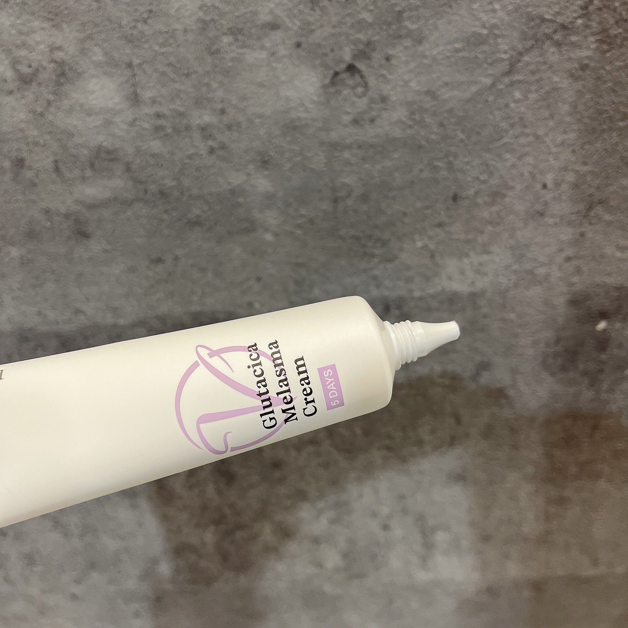 グルタシカ Mクリーム/Dr.Viuum/フェイスクリームを使ったクチコミ（3枚目）