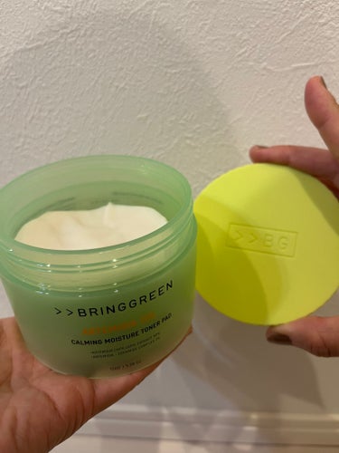 BRING GREEN ヨモギセラカーミングモイスチャートナーパッドのクチコミ「⚪️BRING GREEN ヨモギセラカーミングモイスチャートナーパッド&モデリングパックティ.....」（2枚目）