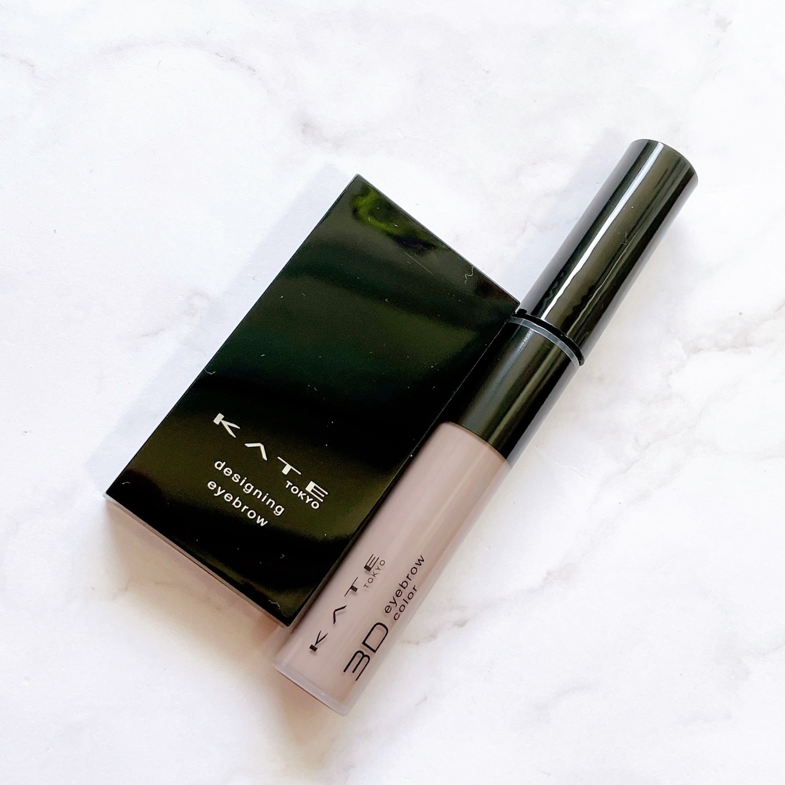 ケイト デザイニングアイブロウ3D/KATE/パウダーアイブロウを使ったクチコミ（3枚目）