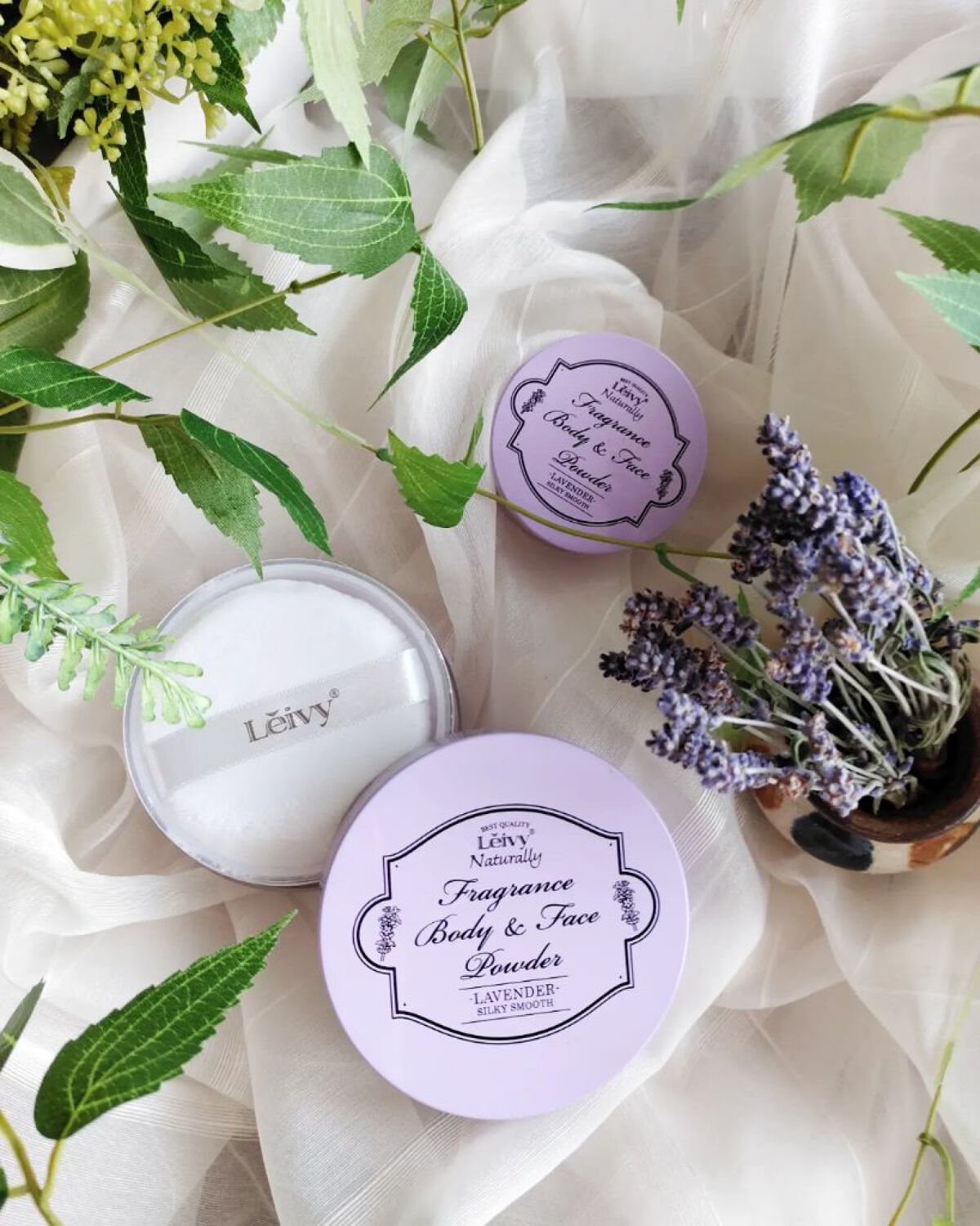 フレグランス ボディ＆フェイスパウダー ラベンダー 23g/Leivy/ルースパウダーを使ったクチコミ（1枚目）