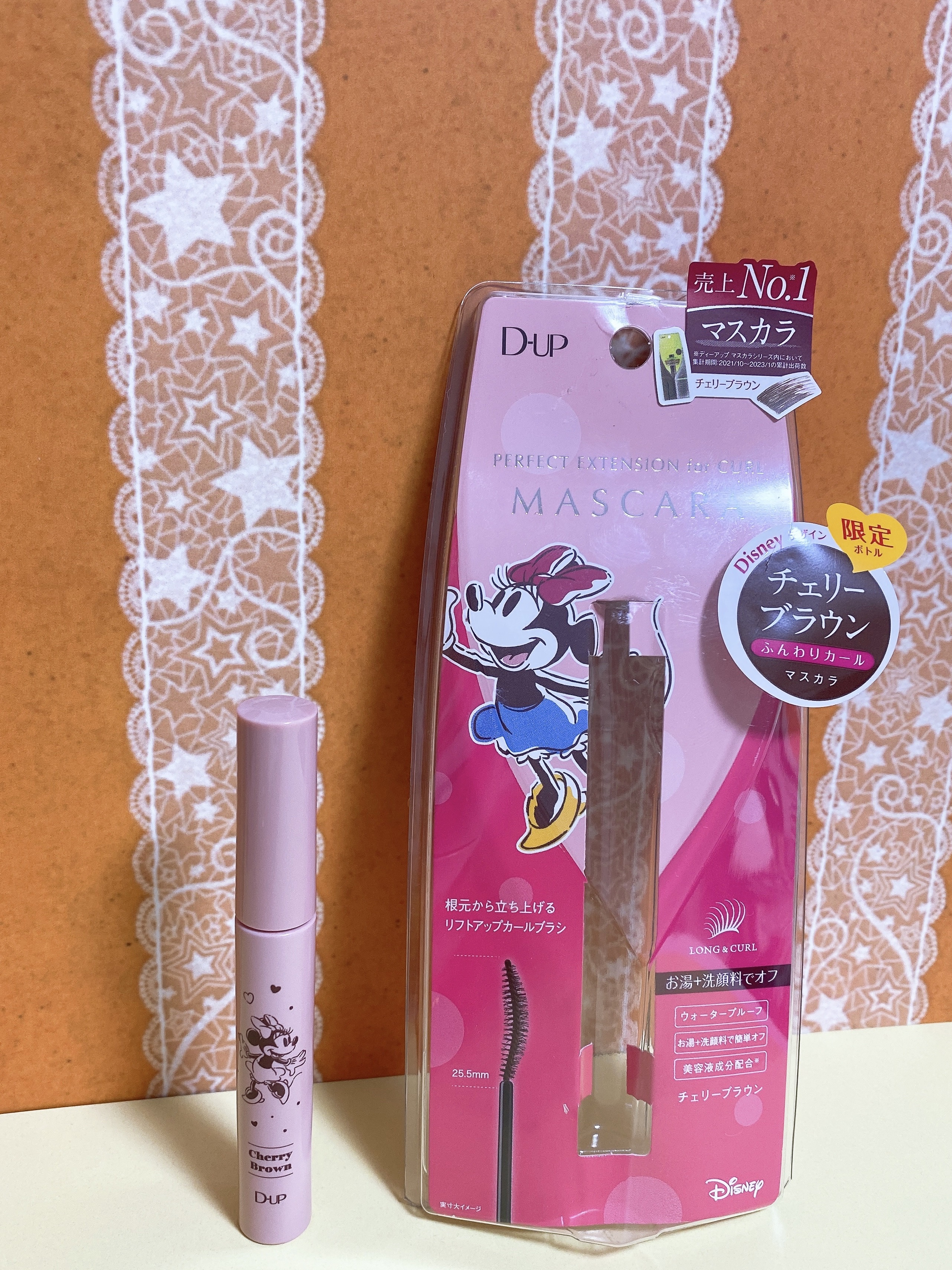 あのD-UP(ディーアップ)のマスカラ売上NO.1の『チェリーブラウン🍒🤎』を使ってみました🫶
パーフェクトエクステンションマスカラforカールタイプです❣️
こちらはパケがミニーちゃんで可愛い過ぎます😍
ほんのりと赤みがかったブラ