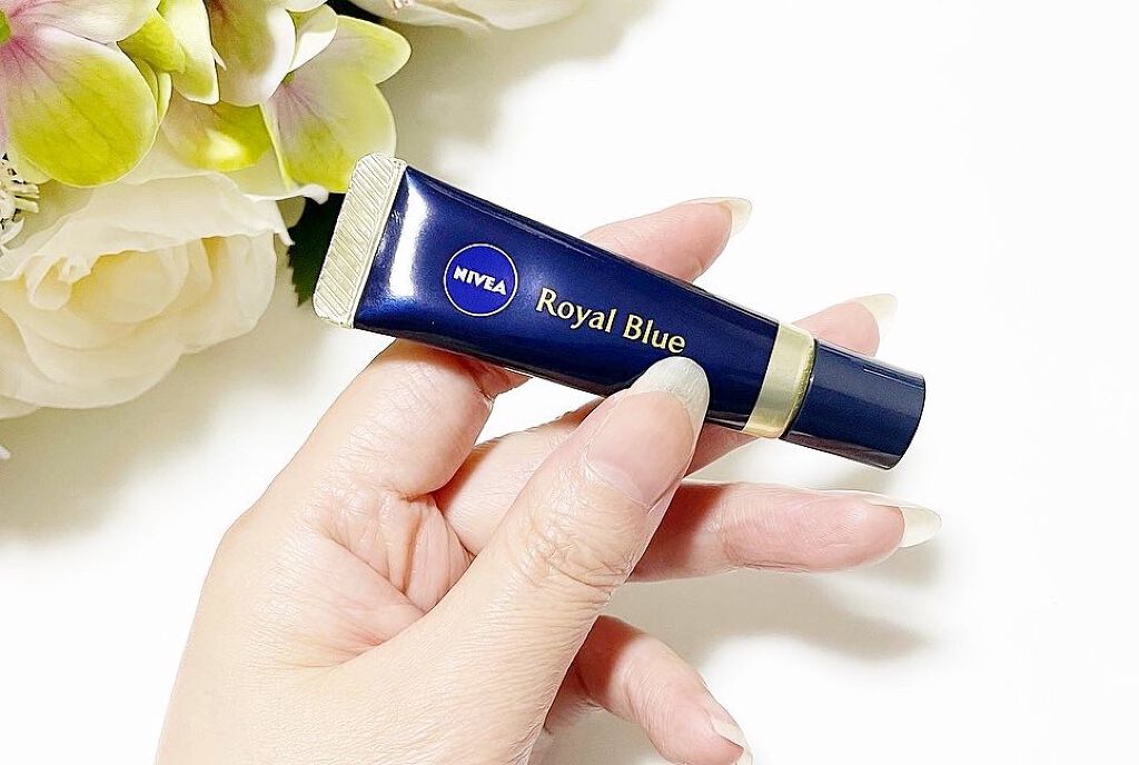 ニベア ロイヤルブルーリップ 濃密美容ケア/ニベア/リップ美容液を使ったクチコミ(3枚目)