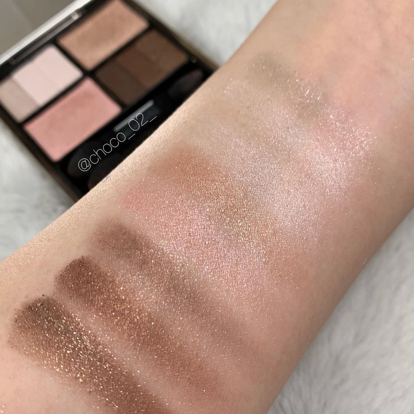 スリーディメンショナルアイズ/LUNASOL/アイシャドウパレットを使ったクチコミ(1枚目)